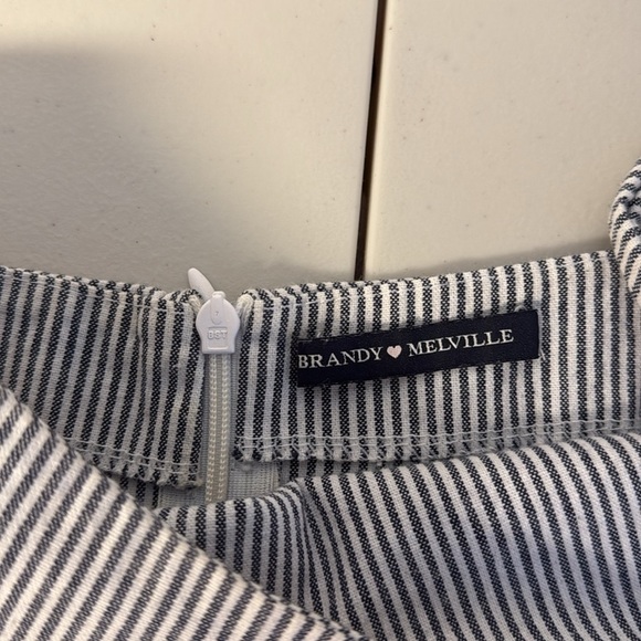 Brandy Melville Seersucker Dress size small - Picture 9 of 10